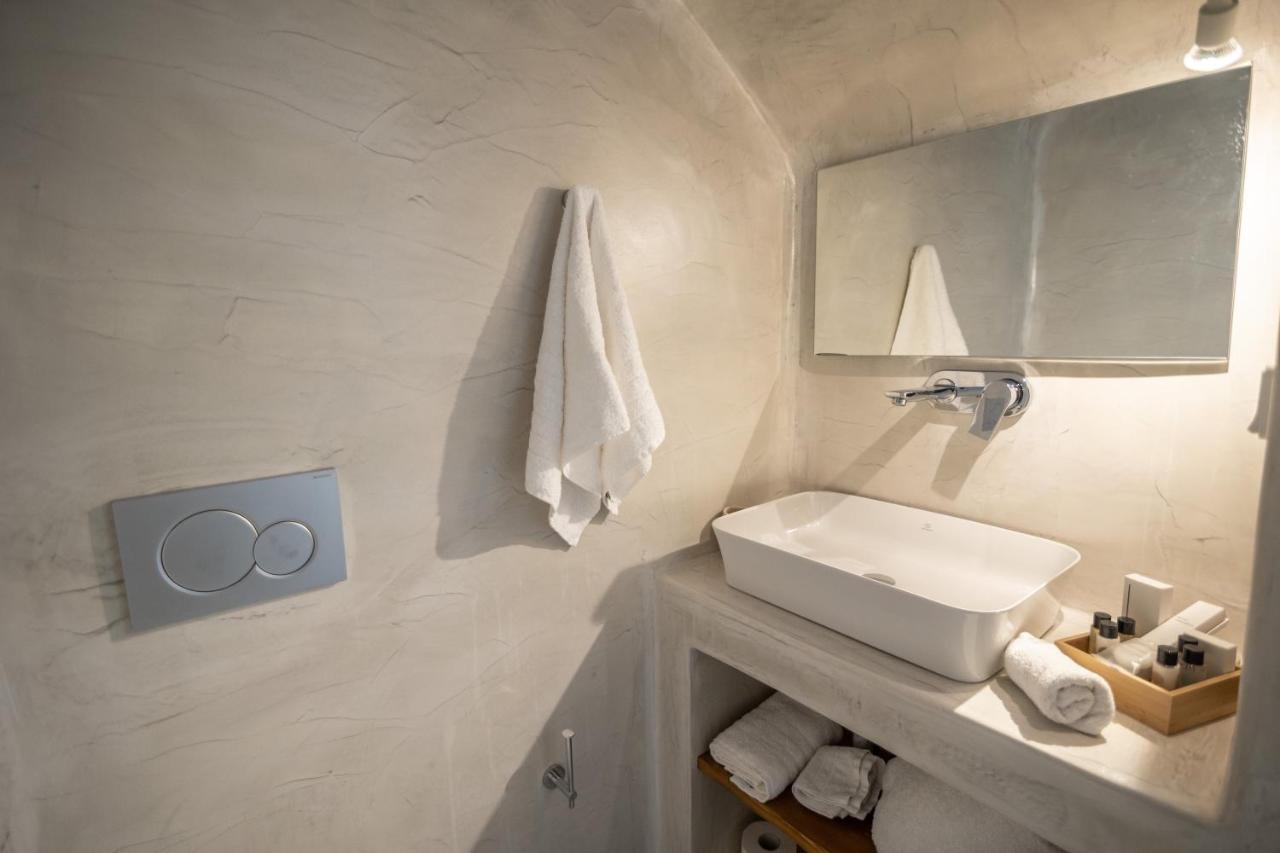 Andreas Hospitality Διαμέρισμα Φηρά Εξωτερικό φωτογραφία