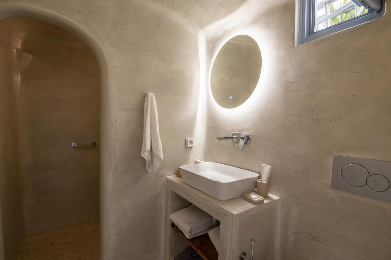 Andreas Hospitality Διαμέρισμα Φηρά Εξωτερικό φωτογραφία
