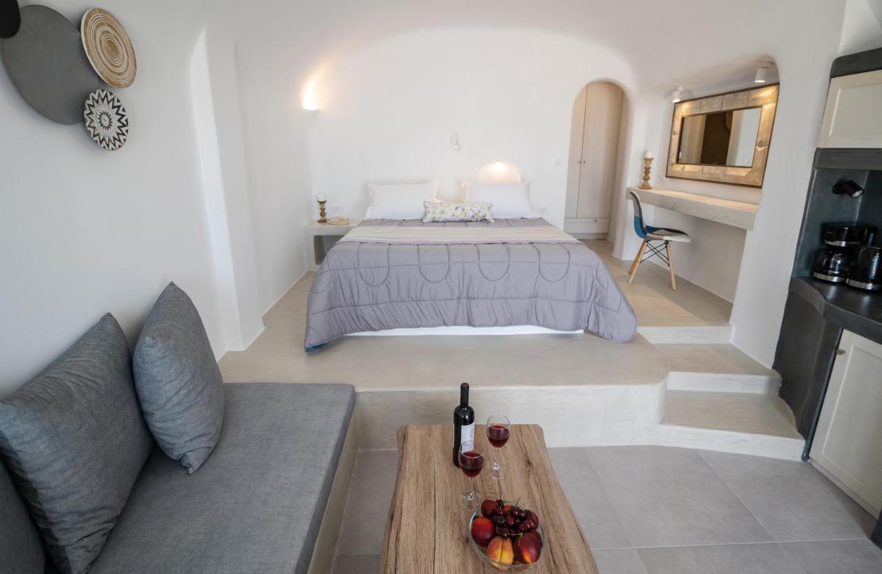 Andreas Hospitality Διαμέρισμα Φηρά Εξωτερικό φωτογραφία