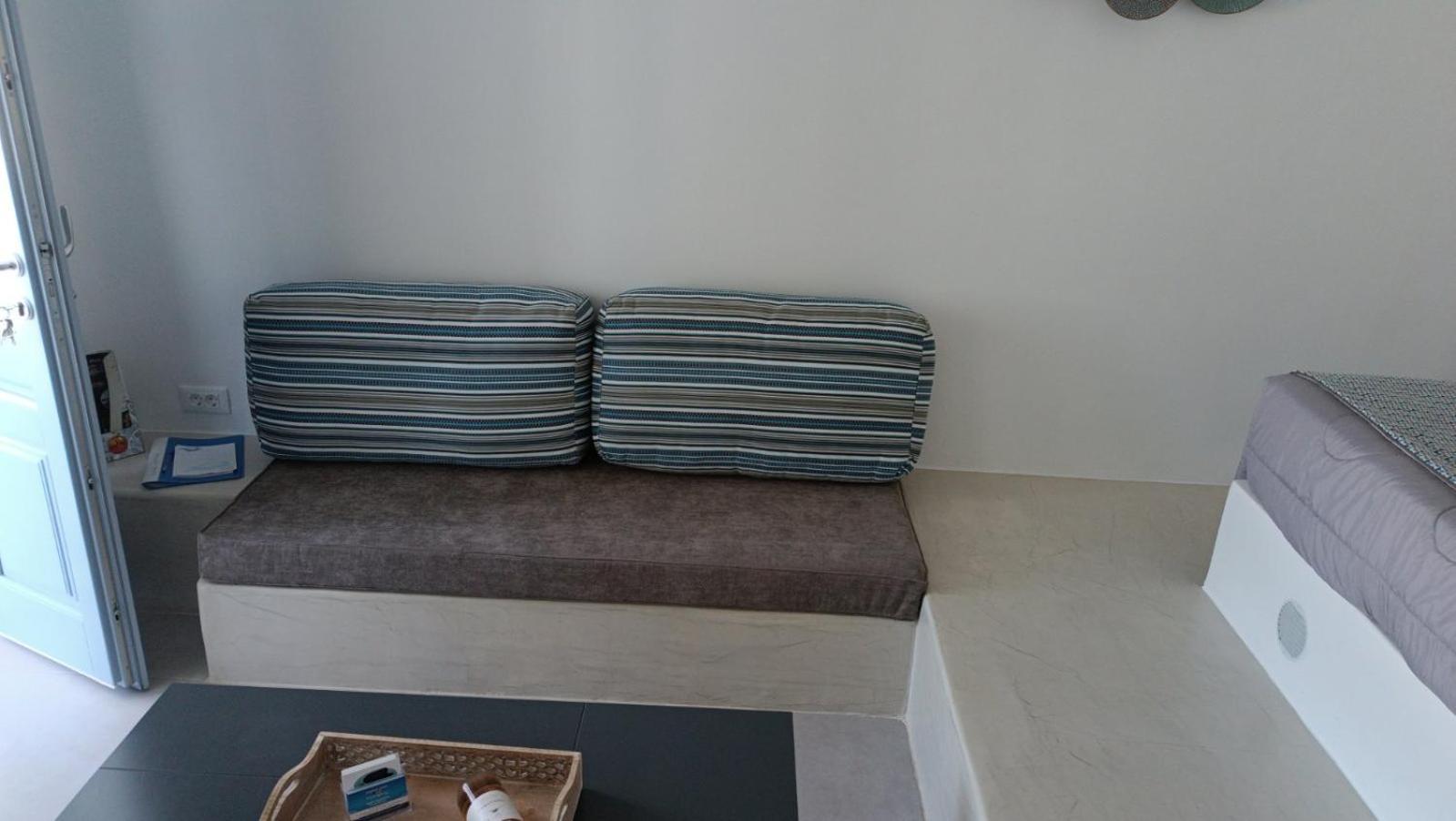 Andreas Hospitality Διαμέρισμα Φηρά Εξωτερικό φωτογραφία